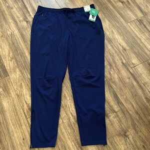CHAMPION MEN’S PERFORMANCE PANTS